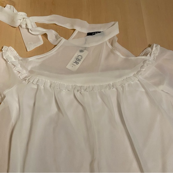 CBR halter shoulder sheet lined top. Pretty. Size small. - Picture 3 of 7